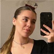 Étudiante en licence sciences de la vie, biologie